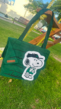 Bolsa tote verde con diseño de Snoopy Peanuts